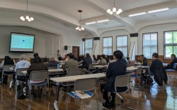 2025年度は、文化講演会4回、教養講座36回、展覧会33回、ロビーコンサート7回などを開催しました。